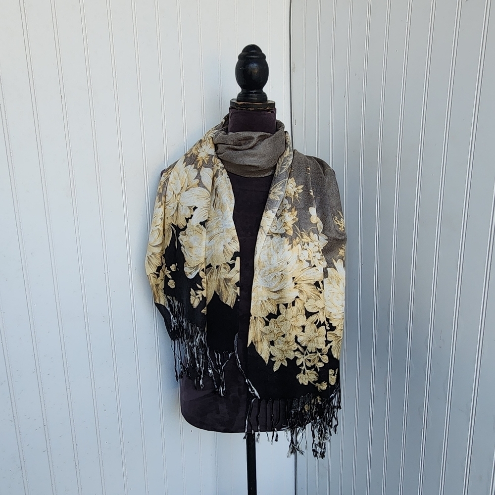 Women's Fringe Gray Yellow Floral Oblong Rectangle Scarf Soft 28"×78"